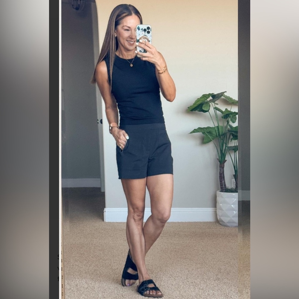 ATHLETA RENEW SEAMLESS MUSCLE TANK